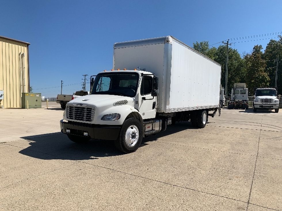 Medium Duty Box Truck-Light and Medium Duty Trucks-Freightliner-2019-M2-East Liberty-OH-171,223\n\t\tmiles-$ 53,000 - Image 3