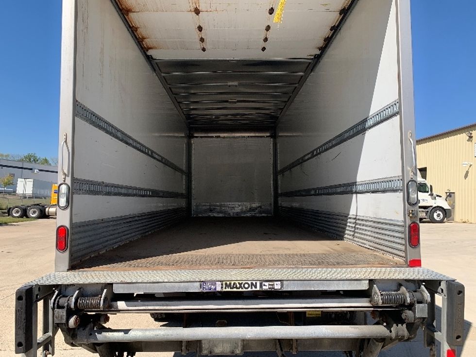 Medium Duty Box Truck-Light and Medium Duty Trucks-Freightliner-2019-M2-East Liberty-OH-171,223\n\t\tmiles-$ 53,000 - Image 8