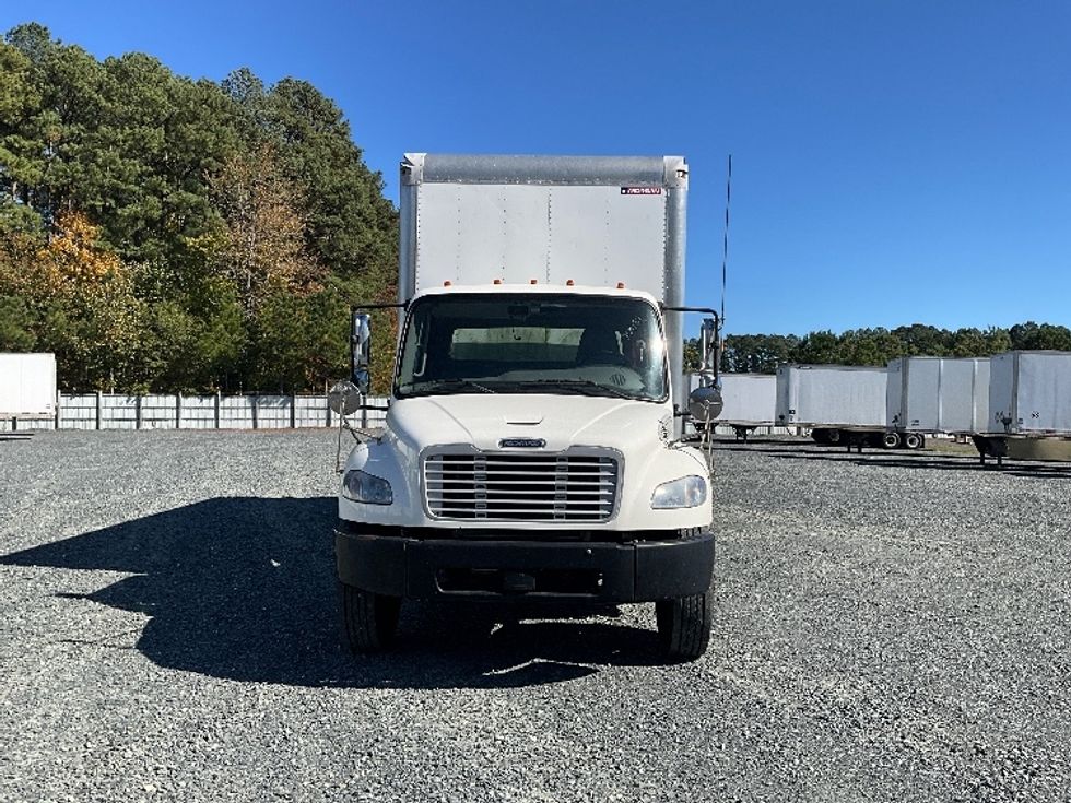 Medium Duty Box Truck-Light and Medium Duty Trucks-Freightliner-2019-M2-Eden-MD-121,979\n\t\tmiles-$ 46,000 - Image 2