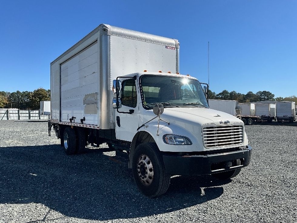 Medium Duty Box Truck-Light and Medium Duty Trucks-Freightliner-2019-M2-Eden-MD-121,979\n\t\tmiles-$ 46,000 - Image 3
