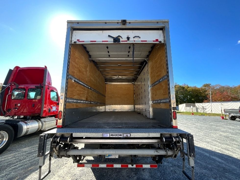 Medium Duty Box Truck-Light and Medium Duty Trucks-Freightliner-2019-M2-Eden-MD-121,979\n\t\tmiles-$ 46,000 - Image 8