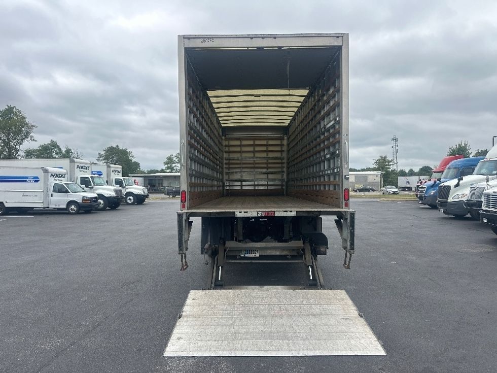 Medium Duty Box Truck-Light and Medium Duty Trucks-Freightliner-2019-M2-Eden-MD-131,866\n\t\tmiles-$ 53,000 - Image 7
