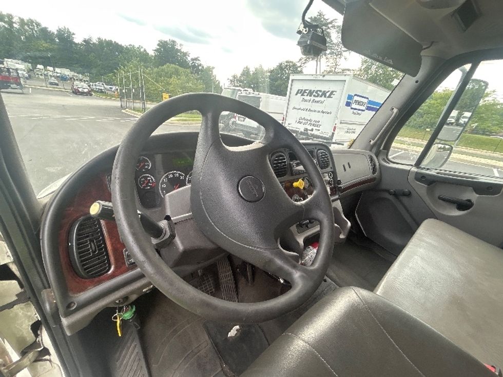 Medium Duty Box Truck-Light and Medium Duty Trucks-Freightliner-2019-M2-Eden-MD-343,844\n\t\tmiles-$ 30,500 - Image 16