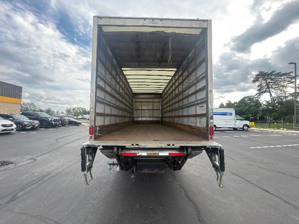 Medium Duty Box Truck-Light and Medium Duty Trucks-Freightliner-2019-M2-Eden-MD-343,844\n\t\tmiles-$ 30,500 - Image 8