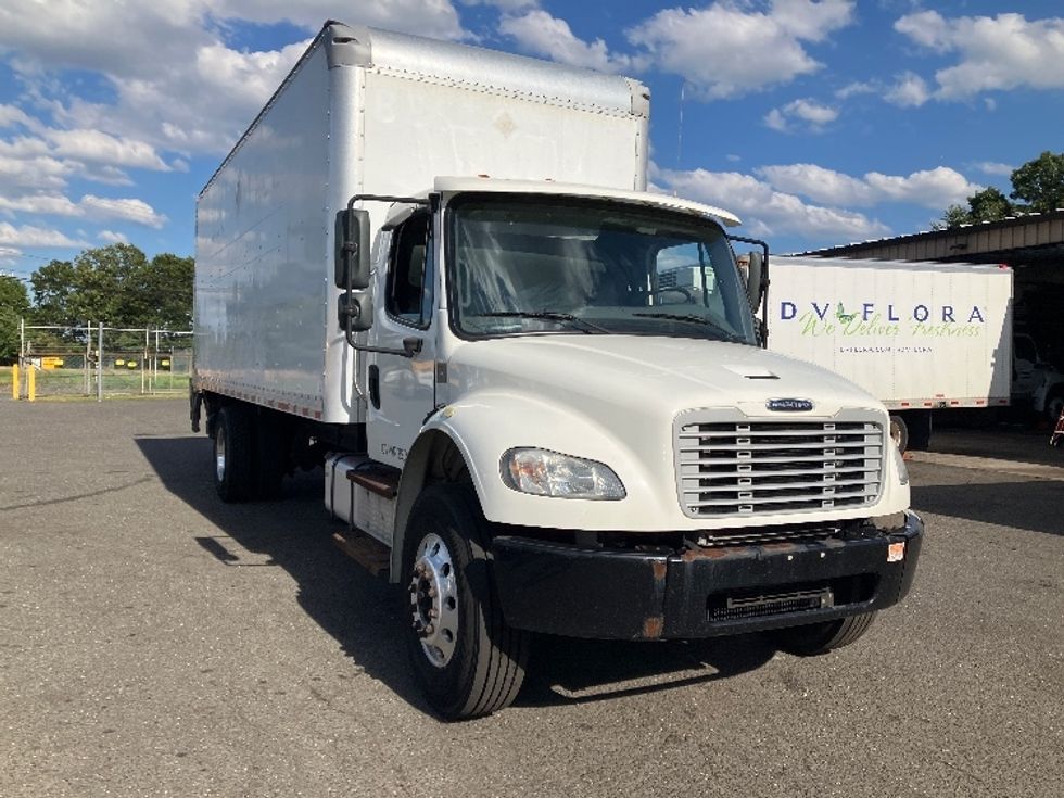 Medium Duty Box Truck-Light and Medium Duty Trucks-Freightliner-2019-M2-Edison-NJ-220,864\n\t\tmiles-$ 37,750 - Image 1