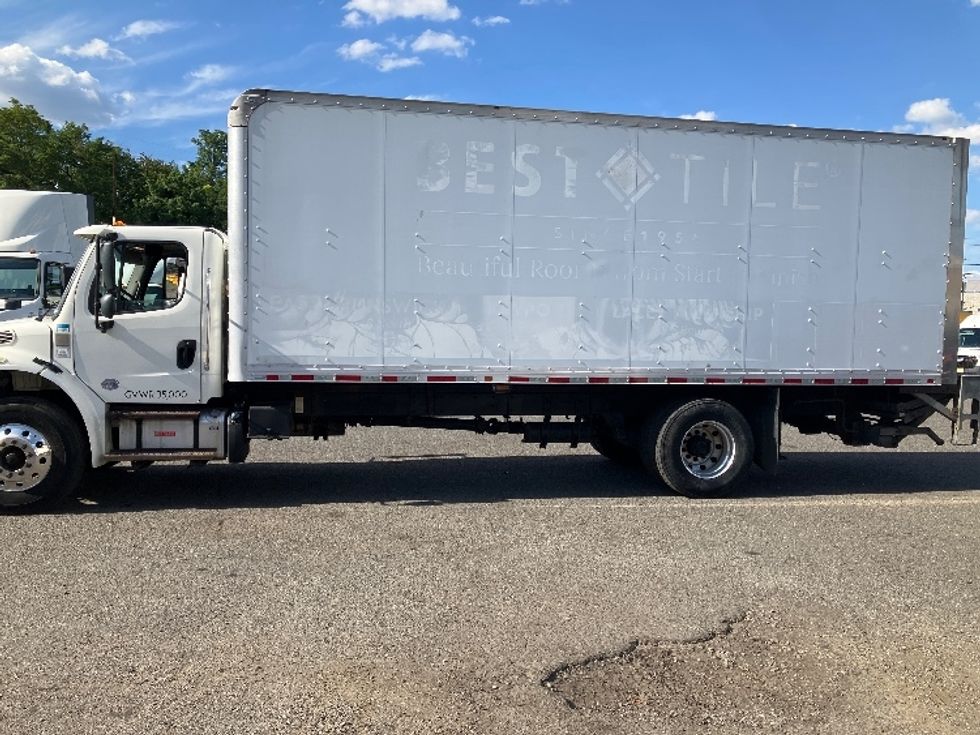 Medium Duty Box Truck-Light and Medium Duty Trucks-Freightliner-2019-M2-Edison-NJ-220,864\n\t\tmiles-$ 37,750 - Image 3