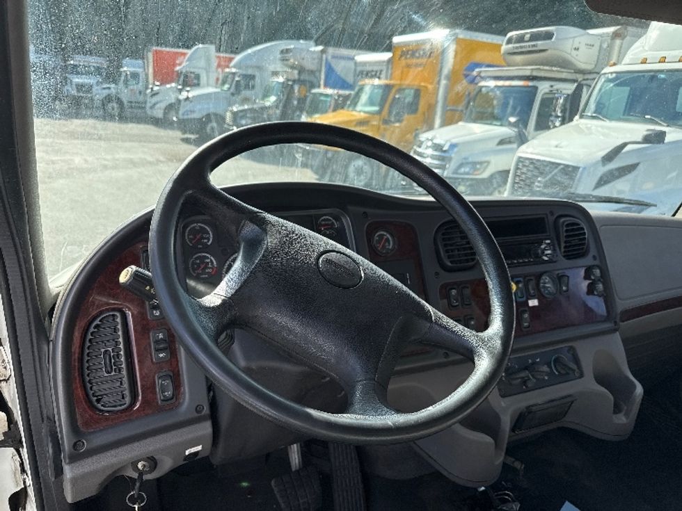 Medium Duty Box Truck-Light and Medium Duty Trucks-Freightliner-2019-M2-Edison-NJ-241,337\n\t\tmiles-$ 34,750 - Image 17