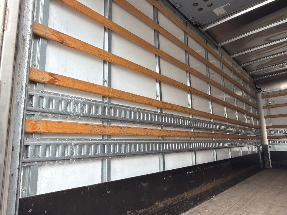 Medium Duty Box Truck-Light and Medium Duty Trucks-Freightliner-2019-M2-Edison-NJ-76,916\n\t\tmiles-$ 43,500 - Image 11