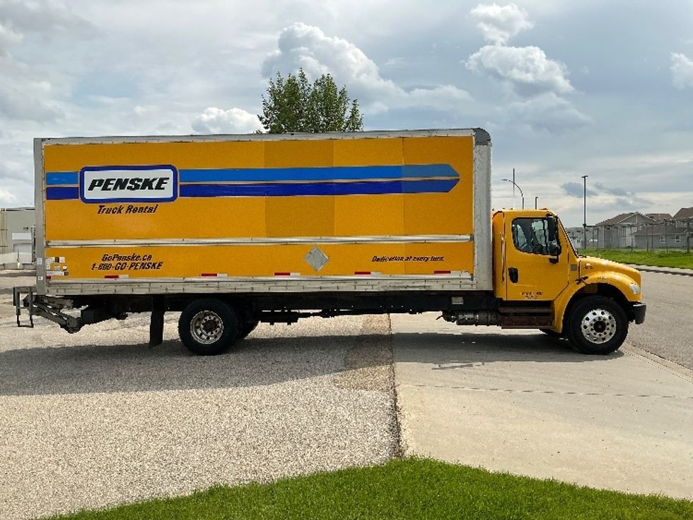 Medium Duty Box Truck-Light and Medium Duty Trucks-Freightliner-2019-M2-Edmonton-AB-296,998\n\t\tkm-$ 59,000 - Image 15