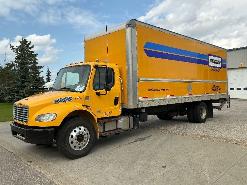 Medium Duty Box Truck-Light and Medium Duty Trucks-Freightliner-2019-M2-Edmonton-AB-296,998\n\t\tkm-$ 59,000 - Image 3
