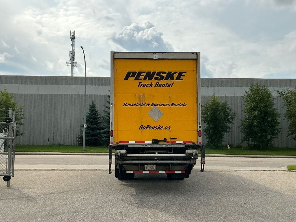Medium Duty Box Truck-Light and Medium Duty Trucks-Freightliner-2019-M2-Edmonton-AB-296,998\n\t\tkm-$ 59,000 - Image 7