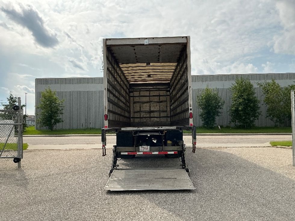 Medium Duty Box Truck-Light and Medium Duty Trucks-Freightliner-2019-M2-Edmonton-AB-296,998\n\t\tkm-$ 59,000 - Image 9