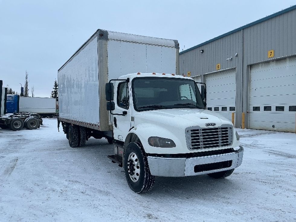 Medium Duty Box Truck-Light and Medium Duty Trucks-Freightliner-2019-M2-Edmonton-AB-373,013\n\t\tkm-$ 54,750 - Image 1