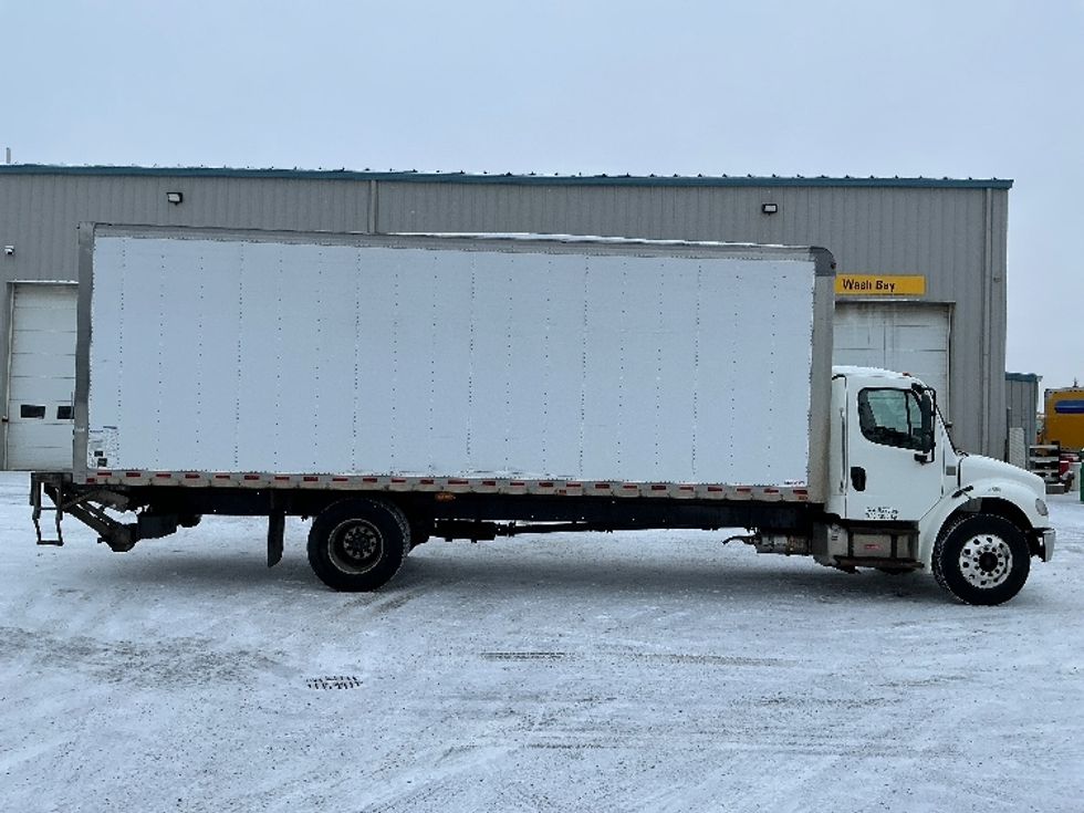 Medium Duty Box Truck-Light and Medium Duty Trucks-Freightliner-2019-M2-Edmonton-AB-373,013\n\t\tkm-$ 54,750 - Image 15