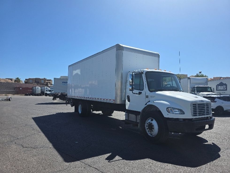 Medium Duty Box Truck-Light and Medium Duty Trucks-Freightliner-2019-M2-El Paso-TX-107,901\n\t\tmiles-$ 54,250 - Image 1
