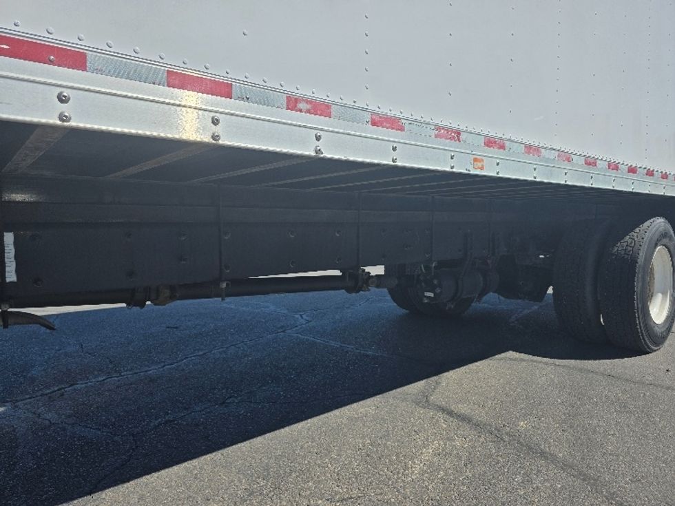 Medium Duty Box Truck-Light and Medium Duty Trucks-Freightliner-2019-M2-El Paso-TX-107,901\n\t\tmiles-$ 54,250 - Image 5
