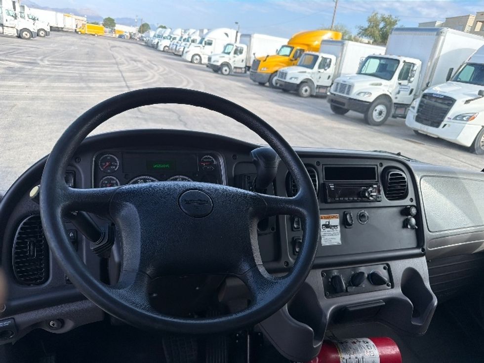 Medium Duty Box Truck-Light and Medium Duty Trucks-Freightliner-2019-M2-El Paso-TX-145,338\n\t\tmiles-$ 44,000 - Image 17