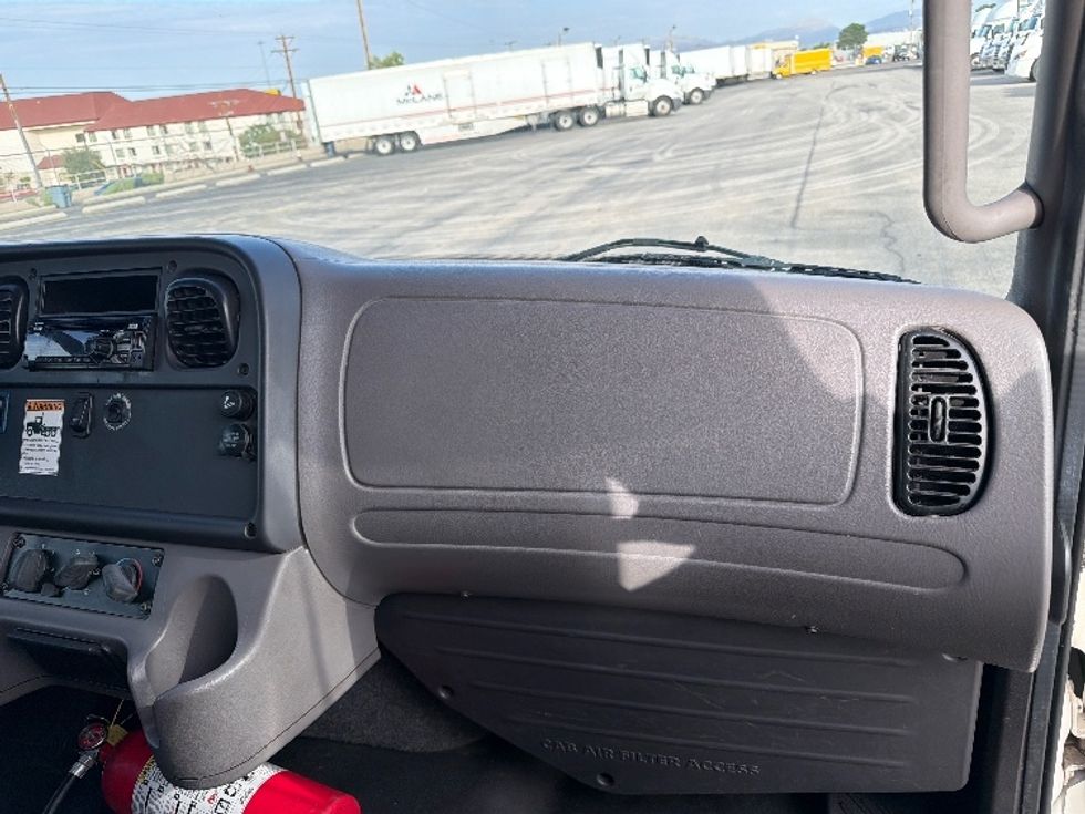 Medium Duty Box Truck-Light and Medium Duty Trucks-Freightliner-2019-M2-El Paso-TX-145,338\n\t\tmiles-$ 44,000 - Image 20