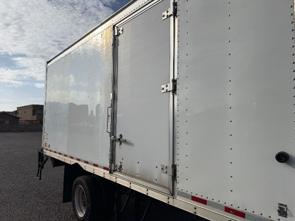 Medium Duty Box Truck-Light and Medium Duty Trucks-Freightliner-2019-M2-El Paso-TX-145,338\n\t\tmiles-$ 44,000 - Image 24
