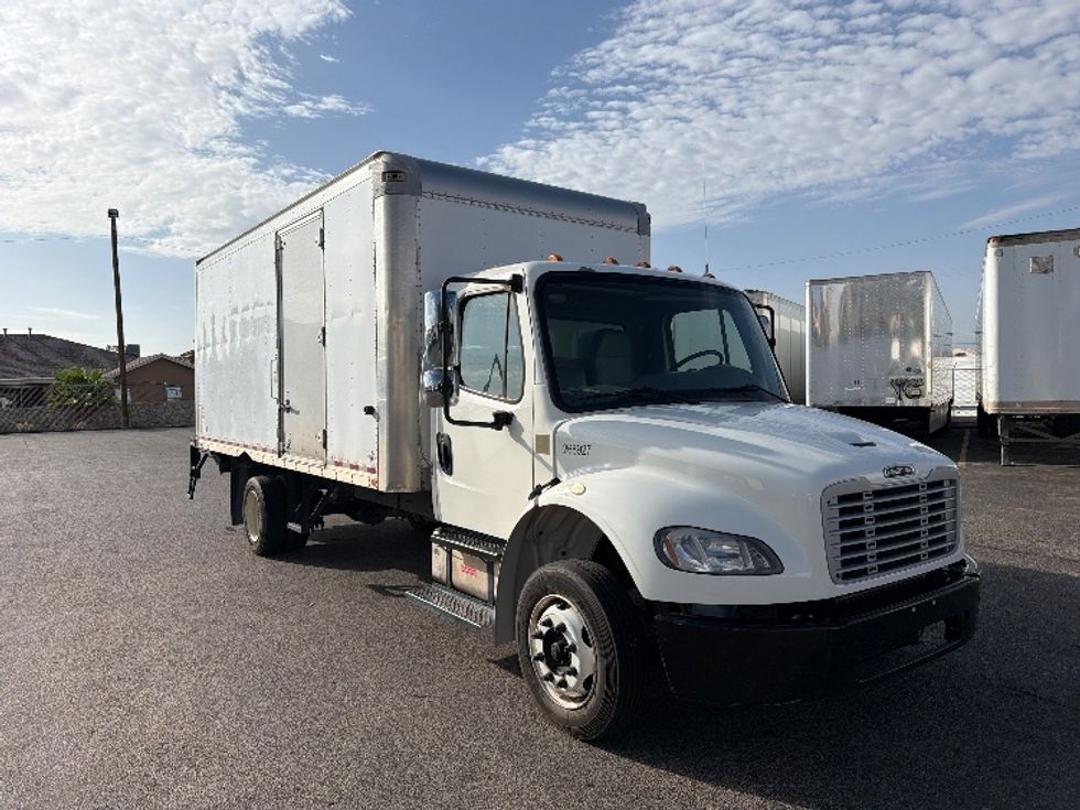 Medium Duty Box Truck-Light and Medium Duty Trucks-Freightliner-2019-M2-El Paso-TX-159,629\n\t\tmiles-$ 45,250 - Image 1