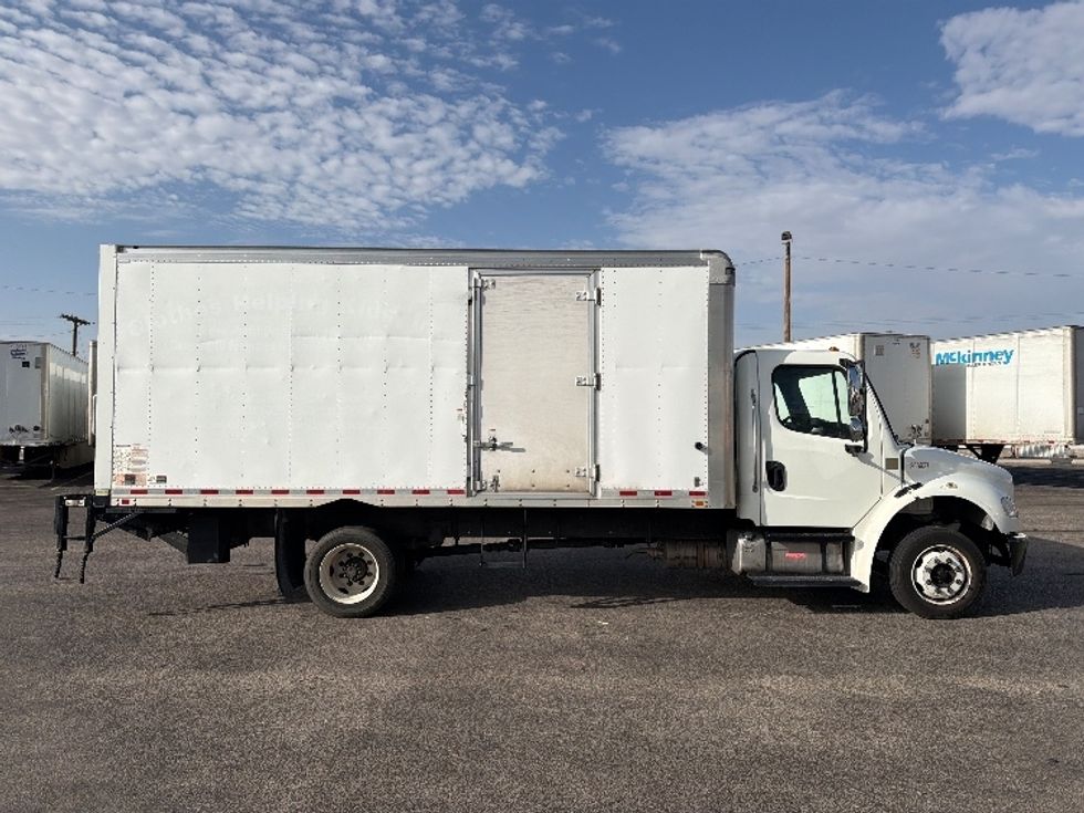 Medium Duty Box Truck-Light and Medium Duty Trucks-Freightliner-2019-M2-El Paso-TX-159,629\n\t\tmiles-$ 45,250 - Image 14
