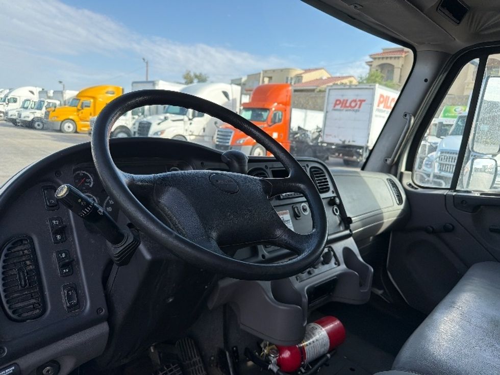 Medium Duty Box Truck-Light and Medium Duty Trucks-Freightliner-2019-M2-El Paso-TX-159,629\n\t\tmiles-$ 45,250 - Image 16