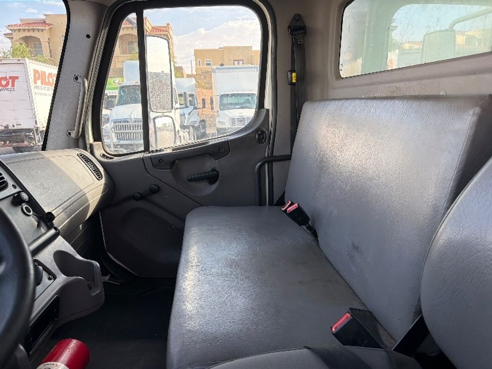 Medium Duty Box Truck-Light and Medium Duty Trucks-Freightliner-2019-M2-El Paso-TX-159,629\n\t\tmiles-$ 45,250 - Image 18