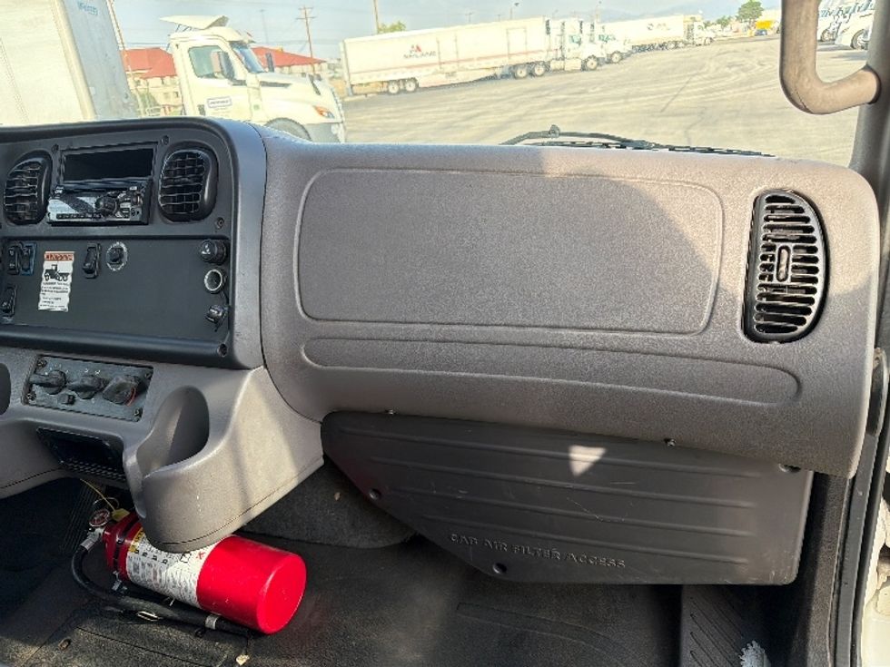 Medium Duty Box Truck-Light and Medium Duty Trucks-Freightliner-2019-M2-El Paso-TX-159,629\n\t\tmiles-$ 45,250 - Image 20