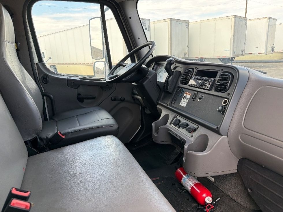 Medium Duty Box Truck-Light and Medium Duty Trucks-Freightliner-2019-M2-El Paso-TX-164,404\n\t\tmiles-$ 44,500 - Image 21