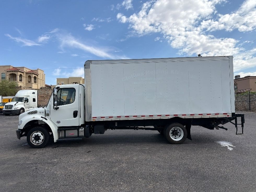 Medium Duty Box Truck-Light and Medium Duty Trucks-Freightliner-2019-M2-El Paso-TX-164,404\n\t\tmiles-$ 44,500 - Image 4