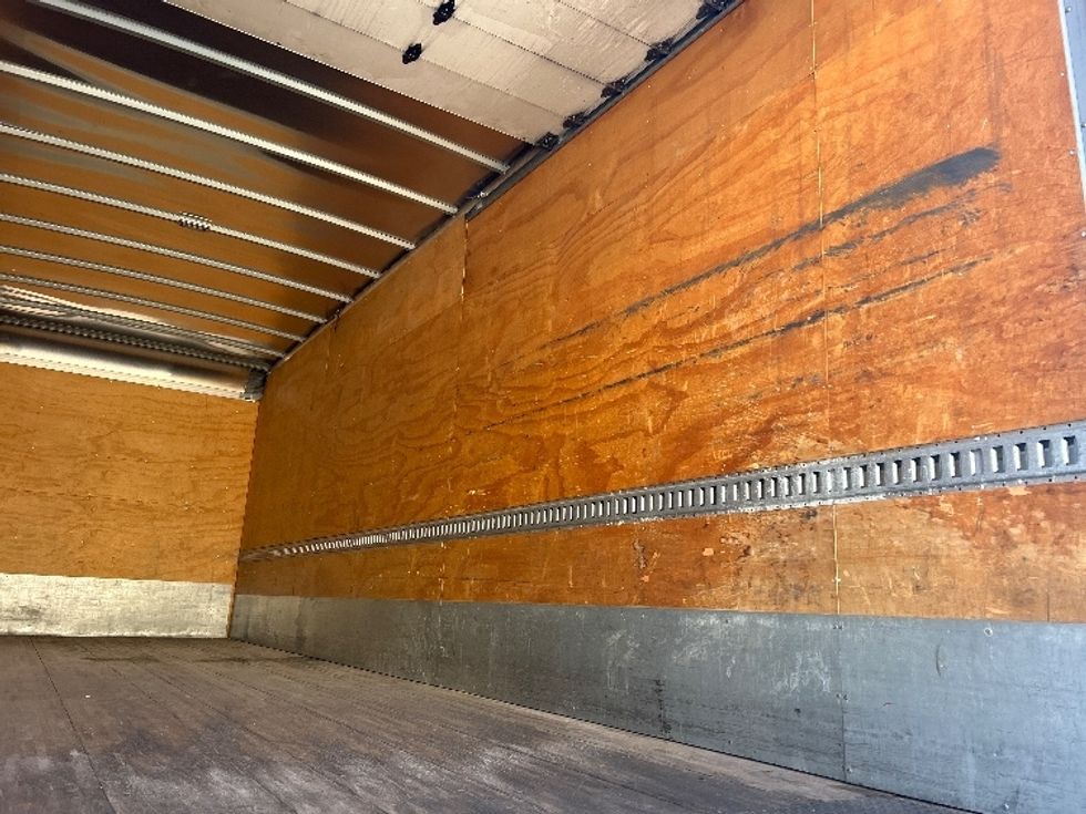Medium Duty Box Truck-Light and Medium Duty Trucks-Freightliner-2019-M2-El Paso-TX-202,436\n\t\tmiles-$ 44,500 - Image 12