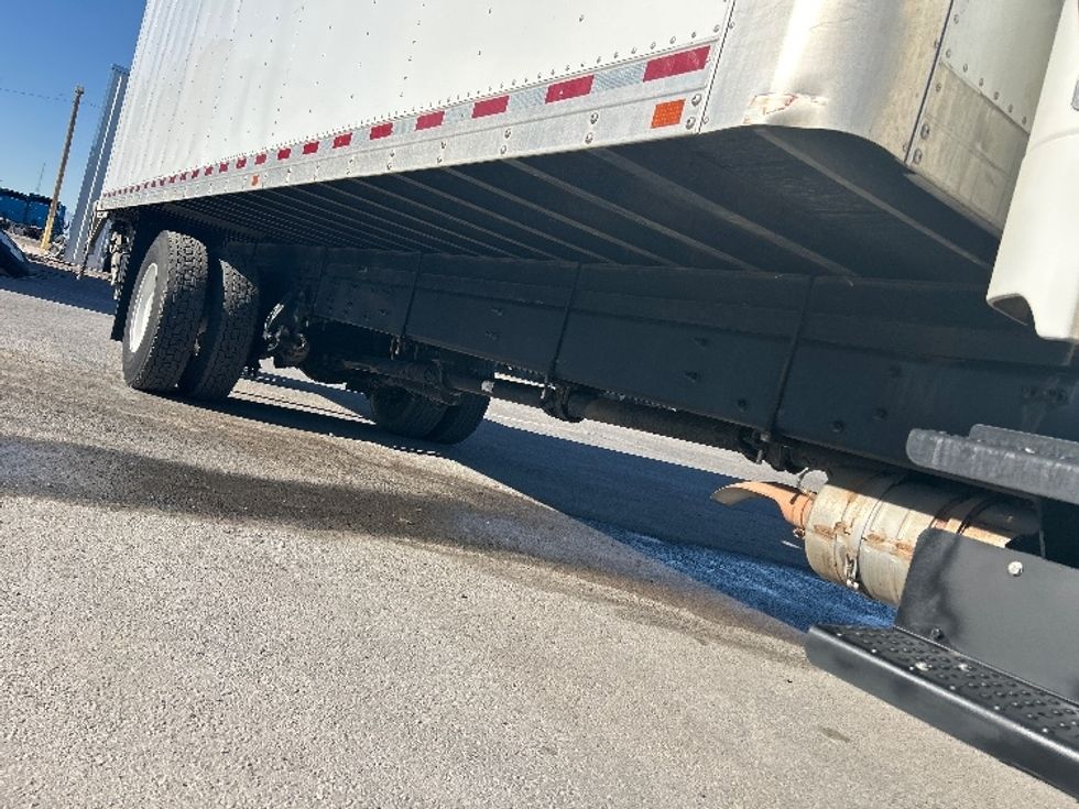 Medium Duty Box Truck-Light and Medium Duty Trucks-Freightliner-2019-M2-El Paso-TX-202,436\n\t\tmiles-$ 44,500 - Image 14