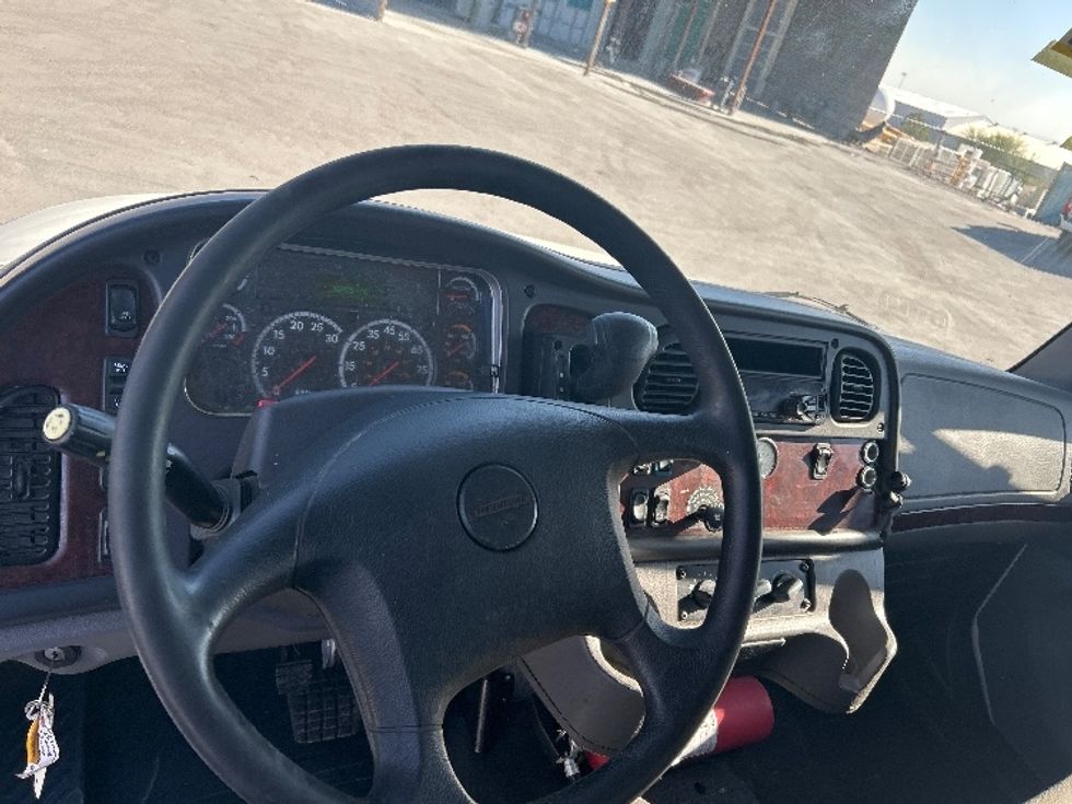 Medium Duty Box Truck-Light and Medium Duty Trucks-Freightliner-2019-M2-El Paso-TX-202,436\n\t\tmiles-$ 44,500 - Image 17