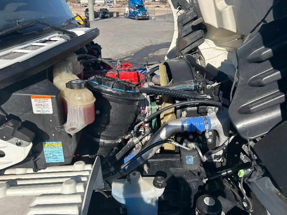 Medium Duty Box Truck-Light and Medium Duty Trucks-Freightliner-2019-M2-El Paso-TX-202,436\n\t\tmiles-$ 44,500 - Image 23