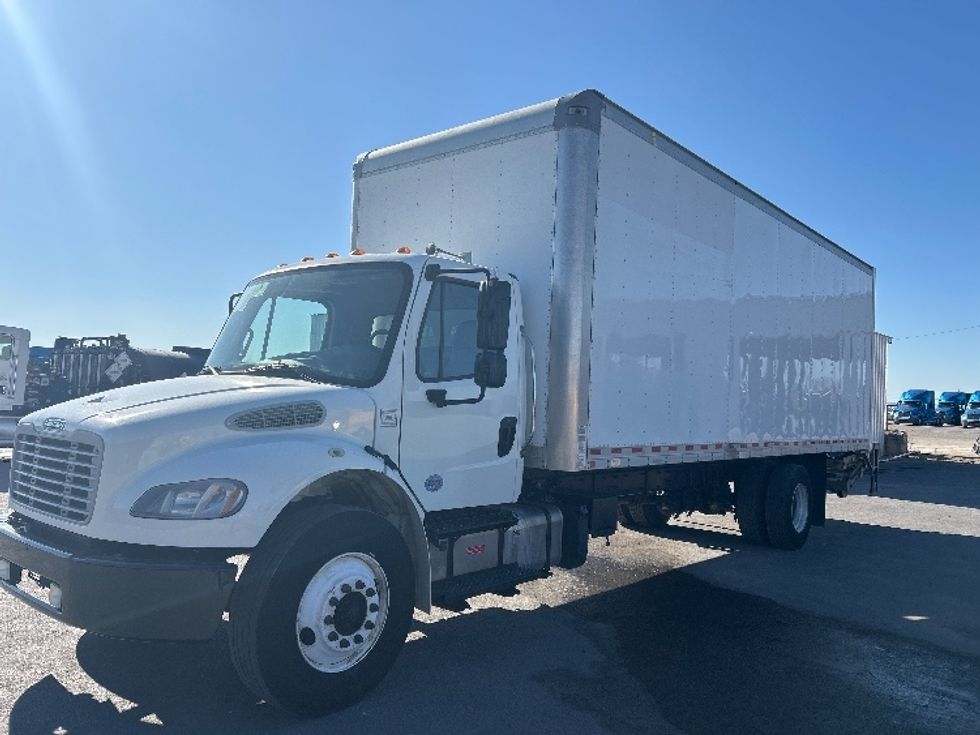 Medium Duty Box Truck-Light and Medium Duty Trucks-Freightliner-2019-M2-El Paso-TX-202,436\n\t\tmiles-$ 44,500 - Image 3