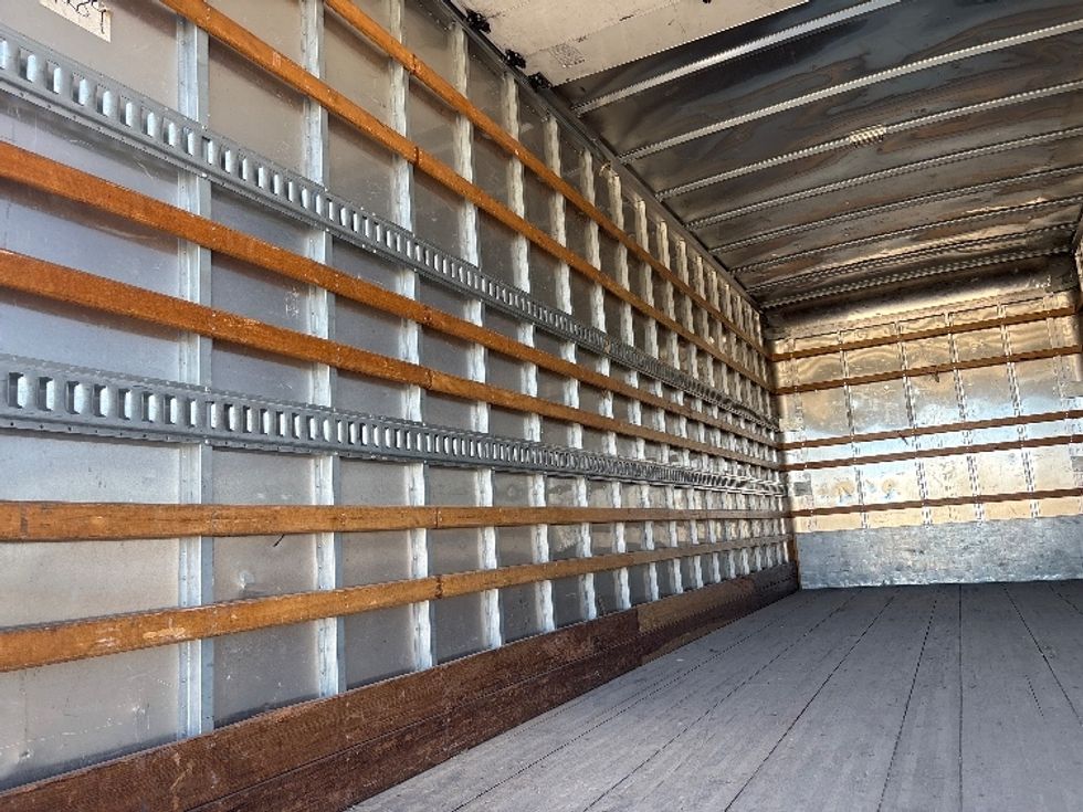 Medium Duty Box Truck-Light and Medium Duty Trucks-Freightliner-2019-M2-El Paso-TX-217,673\n\t\tmiles-$ 51,750 - Image 11