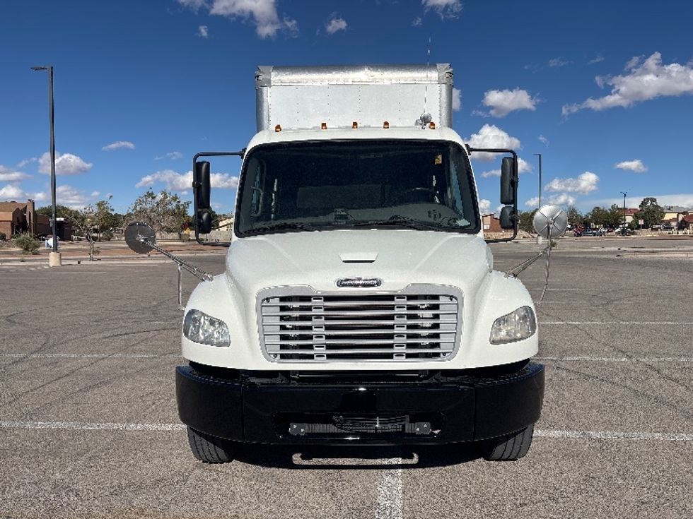 Medium Duty Box Truck-Light and Medium Duty Trucks-Freightliner-2019-M2-El Paso-TX-217,673\n\t\tmiles-$ 51,750 - Image 2
