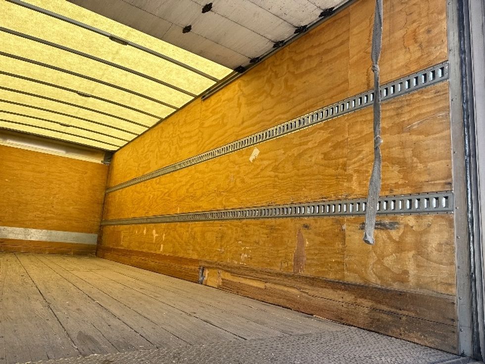 Medium Duty Box Truck-Light and Medium Duty Trucks-Freightliner-2019-M2-El Paso-TX-253,862\n\t\tmiles-$ 32,750 - Image 12