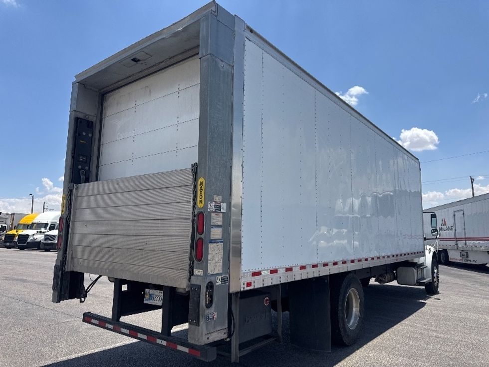 Medium Duty Box Truck-Light and Medium Duty Trucks-Freightliner-2019-M2-El Paso-TX-253,862\n\t\tmiles-$ 32,750 - Image 13