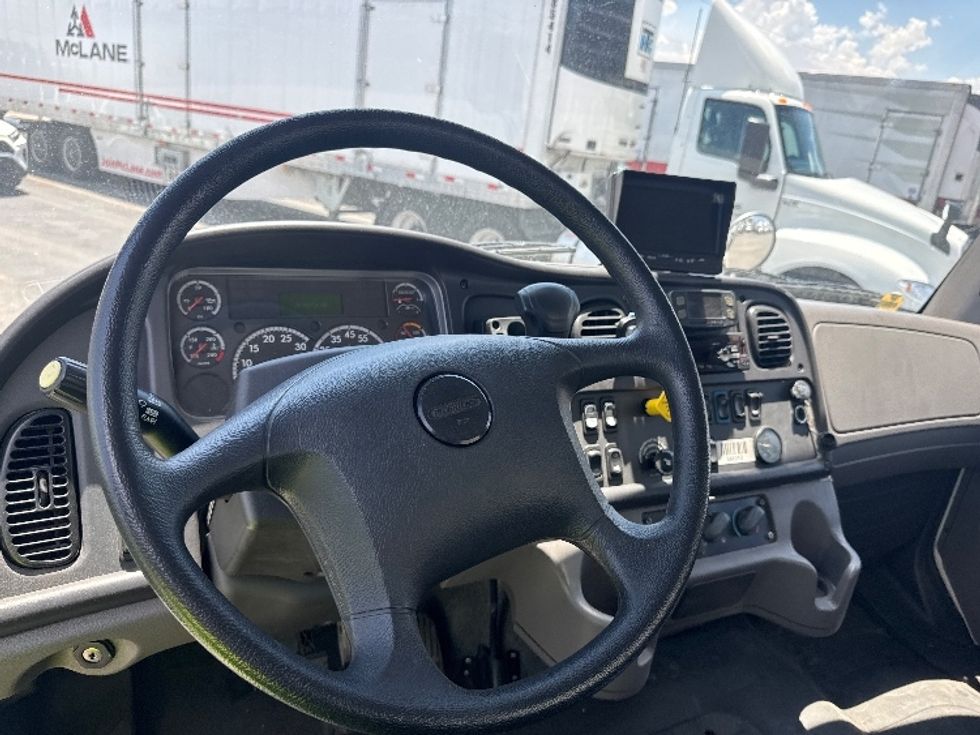 Medium Duty Box Truck-Light and Medium Duty Trucks-Freightliner-2019-M2-El Paso-TX-253,862\n\t\tmiles-$ 32,750 - Image 18