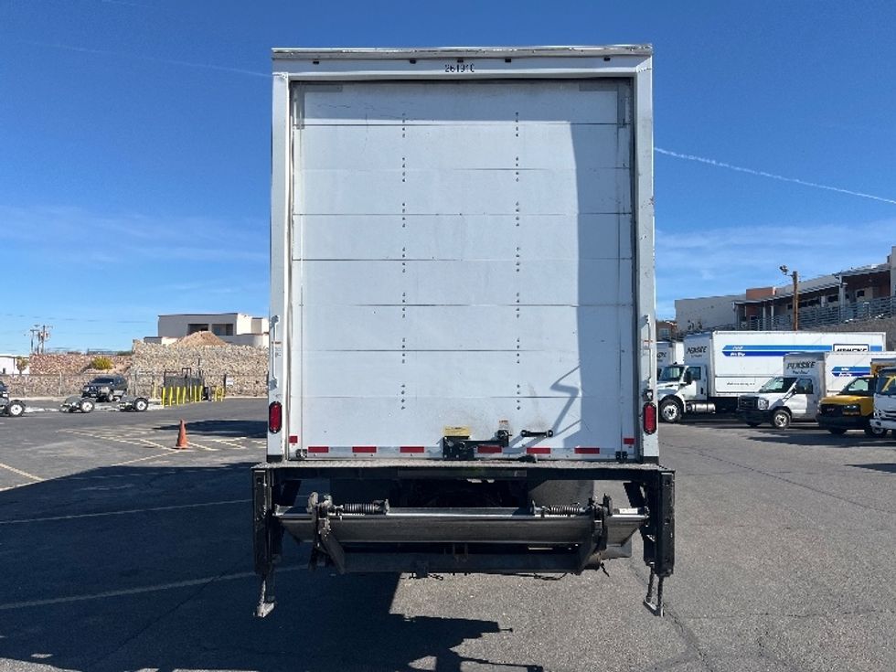 Medium Duty Box Truck-Light and Medium Duty Trucks-Freightliner-2019-M2-El Paso-TX-277,207\n\t\tmiles-$ 35,500 - Image 7