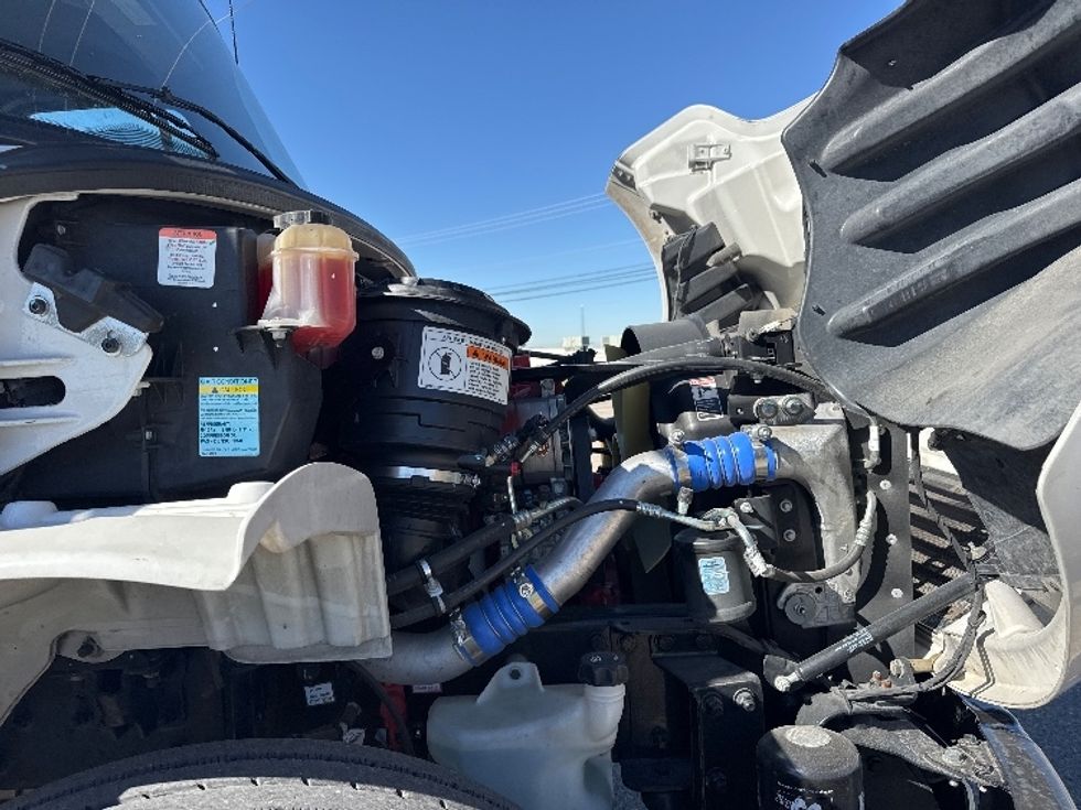 Medium Duty Box Truck-Light and Medium Duty Trucks-Freightliner-2019-M2-El Paso-TX-86,941\n\t\tmiles-$ 58,500 - Image 23