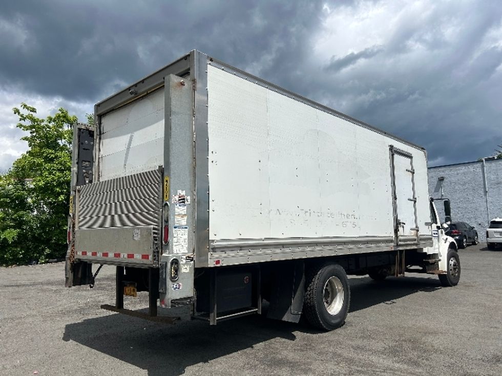 Medium Duty Box Truck-Light and Medium Duty Trucks-Freightliner-2019-M2-Elmsford-NY-266,250\n\t\tmiles-$ 27,500 - Image 11