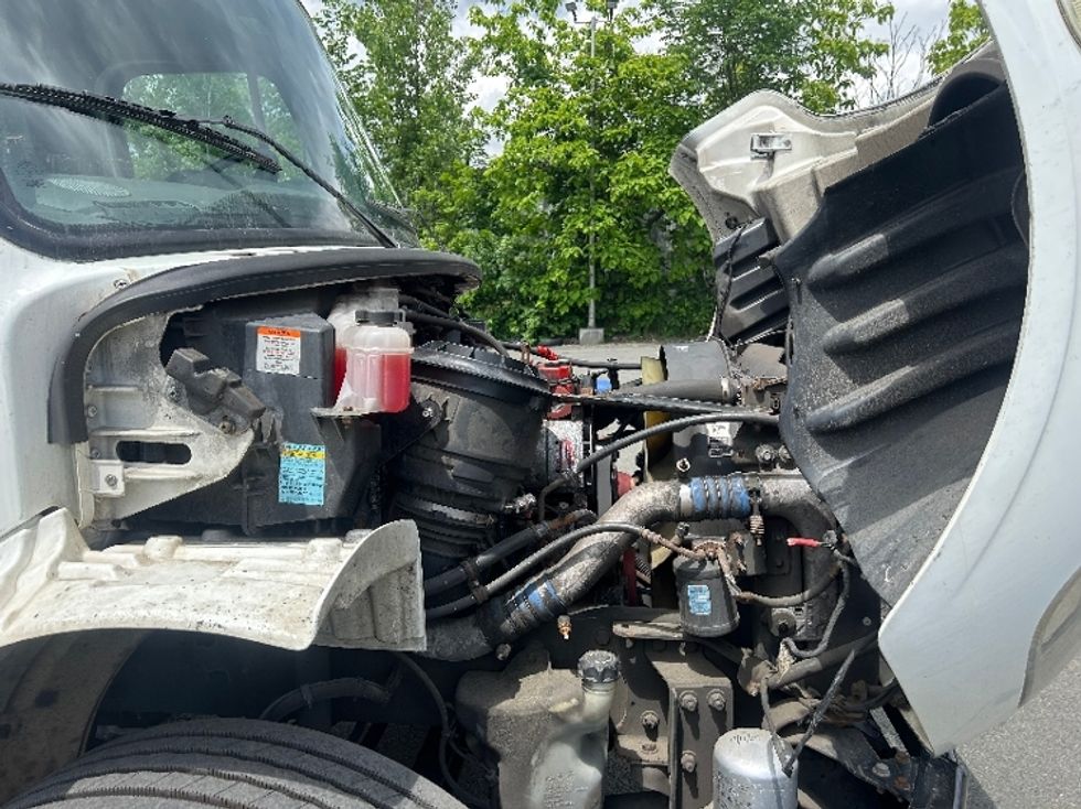 Medium Duty Box Truck-Light and Medium Duty Trucks-Freightliner-2019-M2-Elmsford-NY-266,250\n\t\tmiles-$ 27,500 - Image 12