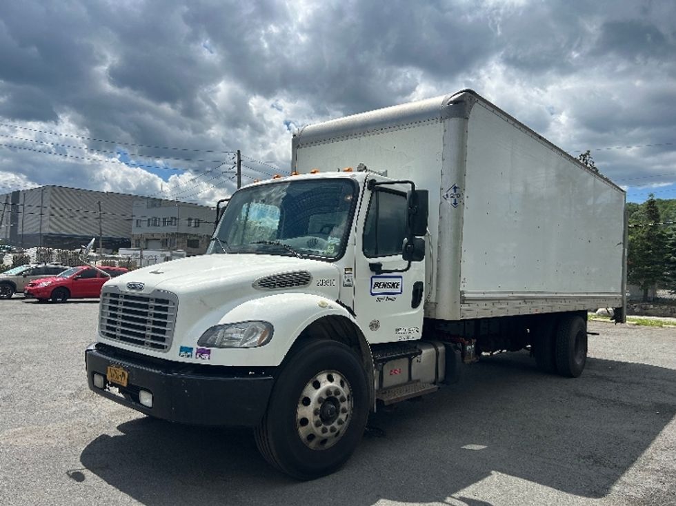 Medium Duty Box Truck-Light and Medium Duty Trucks-Freightliner-2019-M2-Elmsford-NY-266,250\n\t\tmiles-$ 27,500 - Image 3