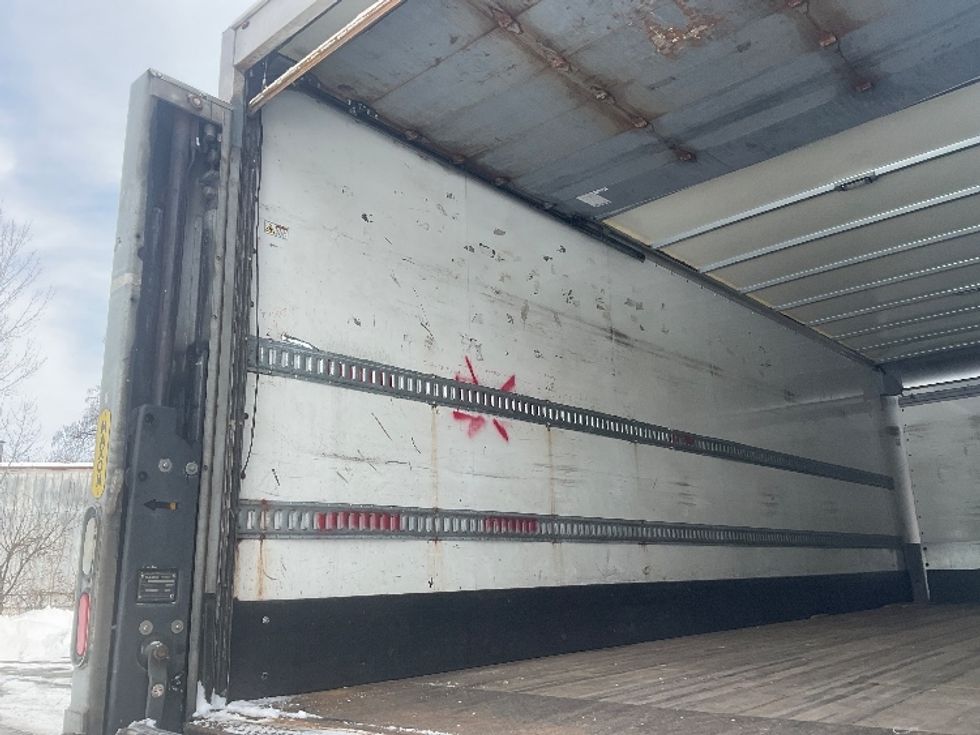 Medium Duty Box Truck-Light and Medium Duty Trucks-Freightliner-2019-M2-Elmsford-NY-266,250\n\t\tmiles-$ 30,500 - Image 11