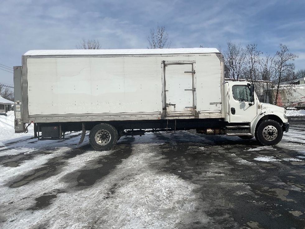 Medium Duty Box Truck-Light and Medium Duty Trucks-Freightliner-2019-M2-Elmsford-NY-266,250\n\t\tmiles-$ 30,500 - Image 15