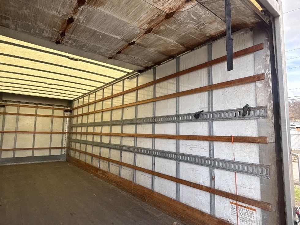 Medium Duty Box Truck-Light and Medium Duty Trucks-Freightliner-2019-M2-Elmsford-NY-314,942\n\t\tmiles-$ 29,750 - Image 11