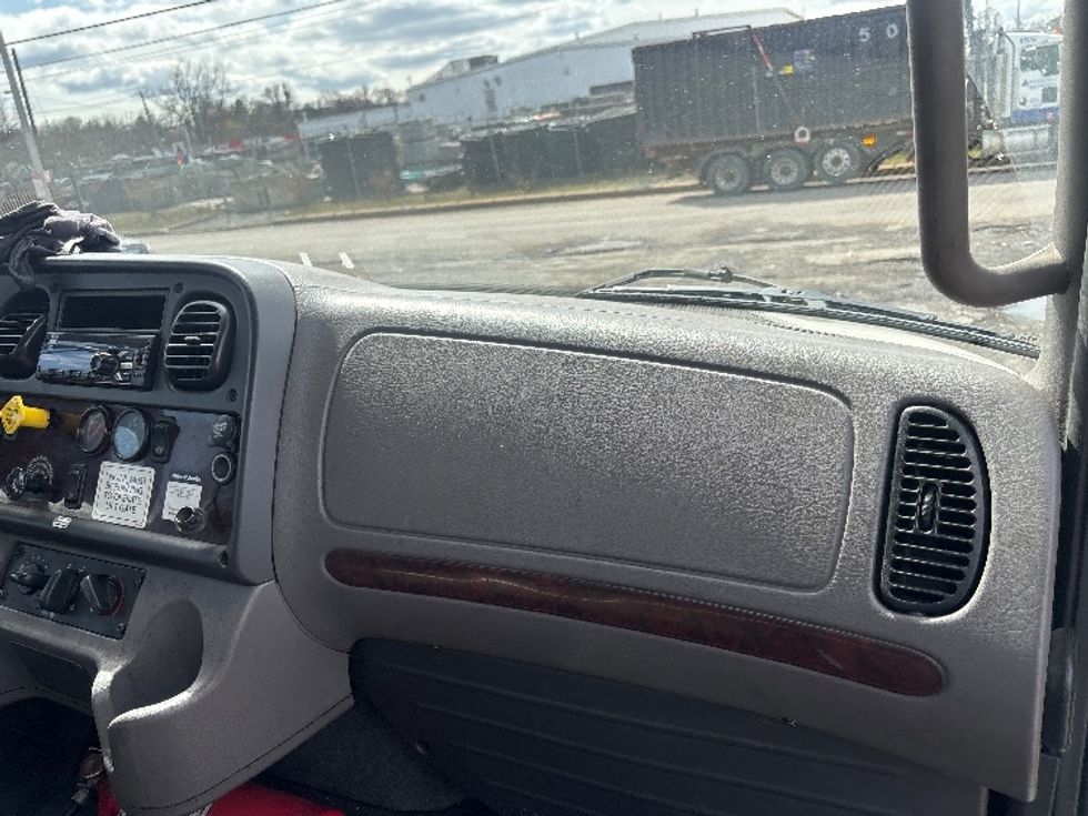 Medium Duty Box Truck-Light and Medium Duty Trucks-Freightliner-2019-M2-Elmsford-NY-314,942\n\t\tmiles-$ 29,750 - Image 20