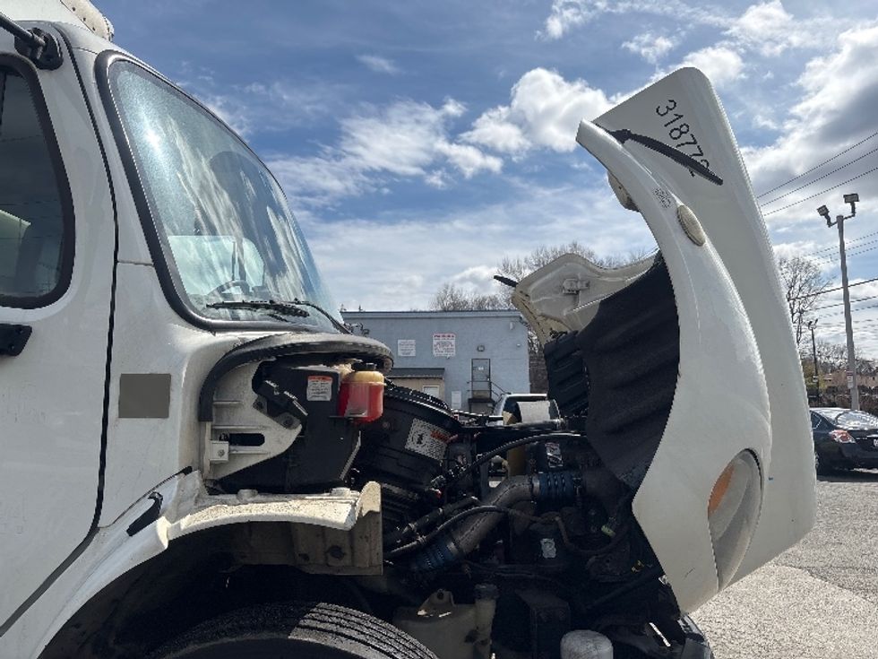 Medium Duty Box Truck-Light and Medium Duty Trucks-Freightliner-2019-M2-Elmsford-NY-314,942\n\t\tmiles-$ 29,750 - Image 22
